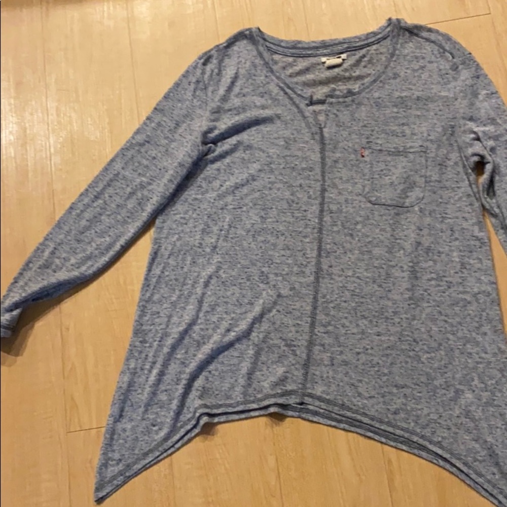 Mid sleeve shirt